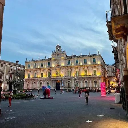 Apartment Ciuriciuri Storico Nel Centro Di